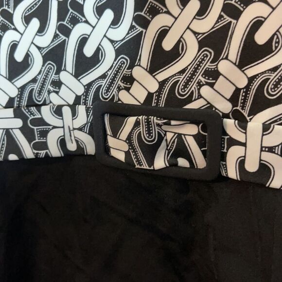 It Figures Swim Dress Built In Bra Tummy Panel 10T - Picture 5 of 16